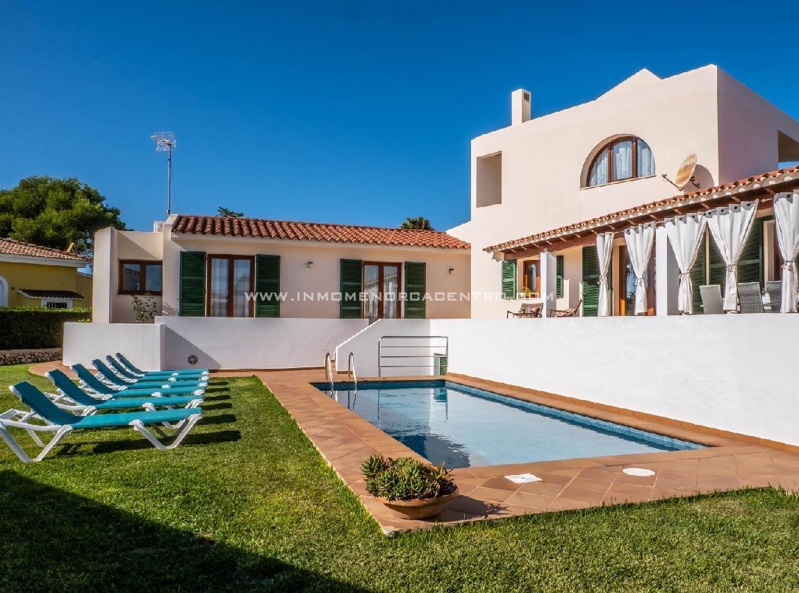 CHALET CON LICENCIA TURISTICA