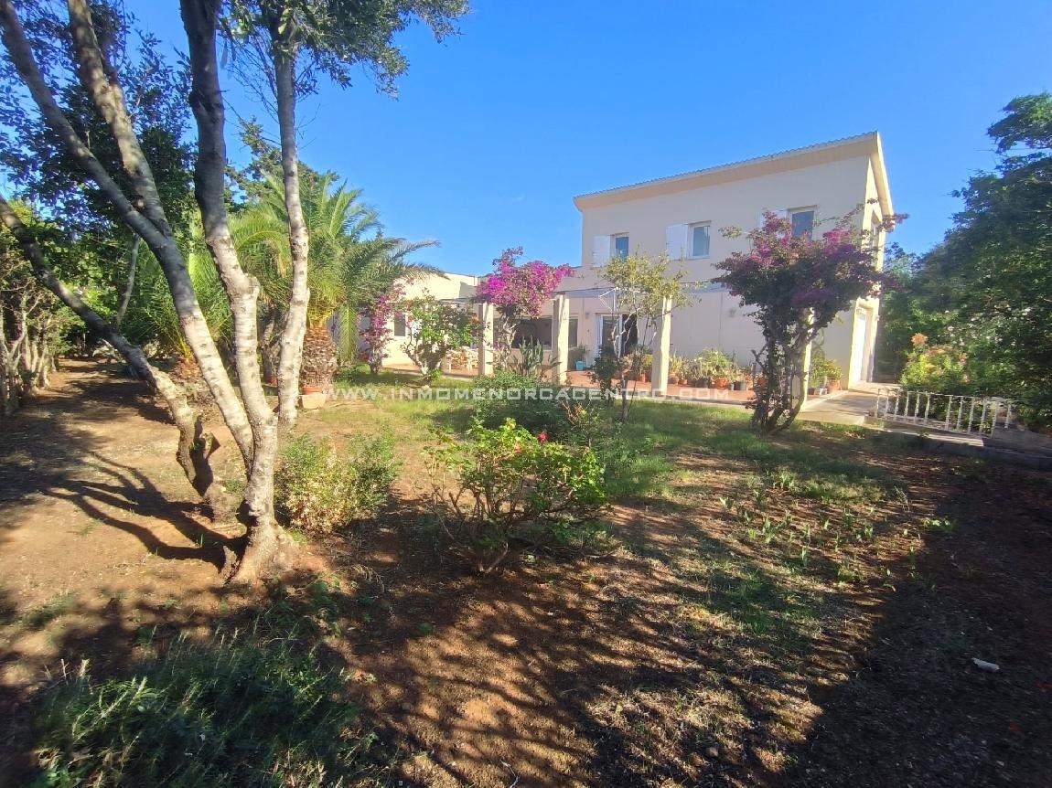 ENCANTADOR CHALET CON APARTAMENTO INDEPE